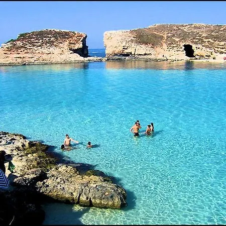 Modern Close To The Sea Apartmán *